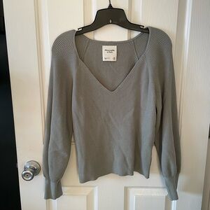 Abercrombie & Fitch Sweater